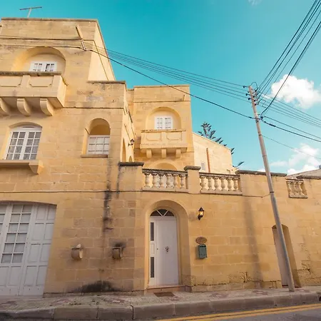Villa Zgugina Għarb